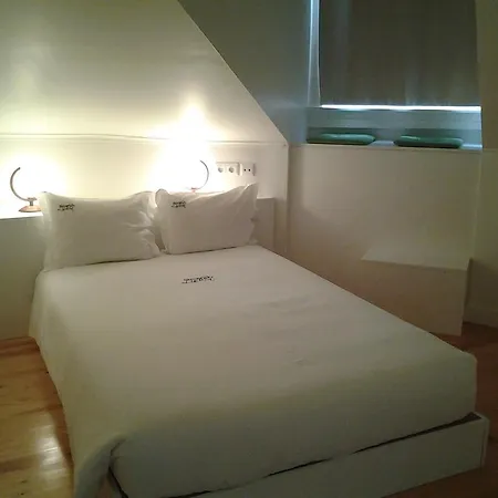 B&B 신시얼리 리스보아 3*